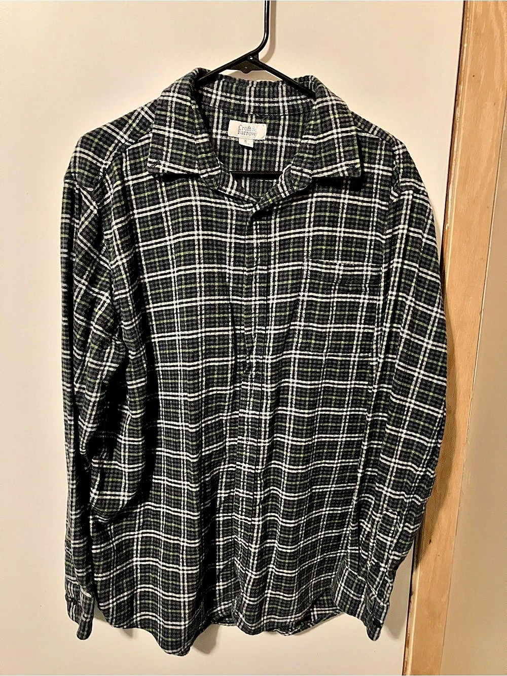 Croft & Barrow Plaid Button Down Shirt in Black & White
